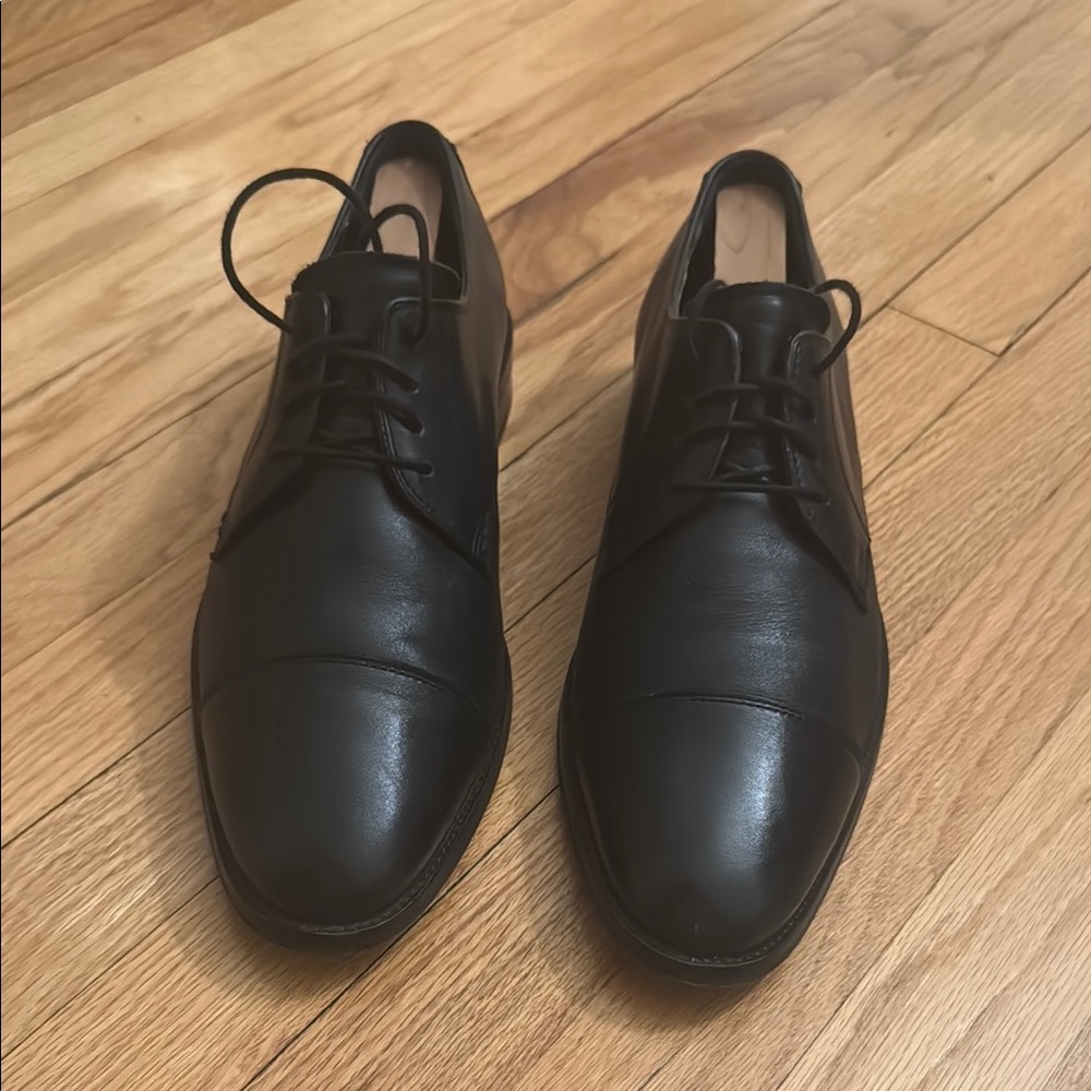 Cole Haan Men's Black Leather Dress Shoes - Size 10W